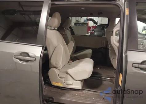 2013 Toyota Sienna Le V6 8 Passenger из США, поврежденный, VIN 5TDKK3DC4DS382349